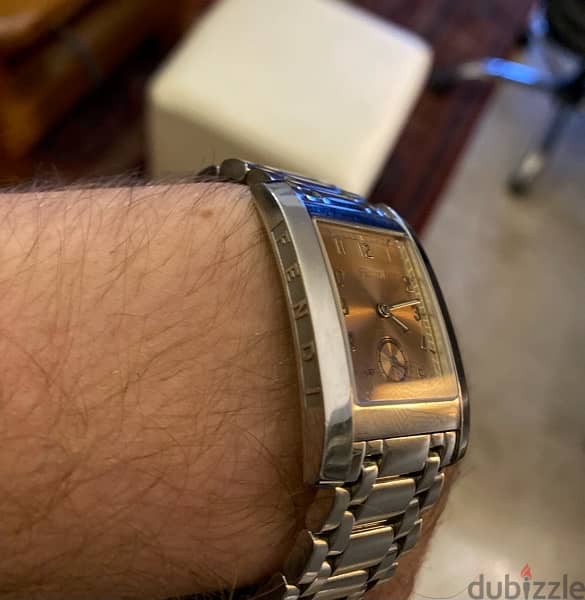 Original Fendi Luxury Watch ساعة أصلية 4
