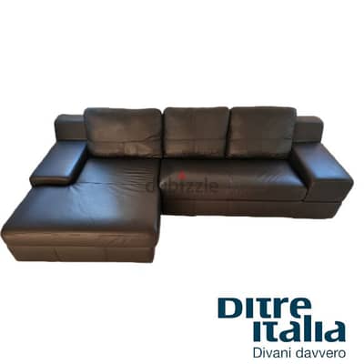 ditre italia brand L shape leather sofa. Made in Italy. 6500 euros