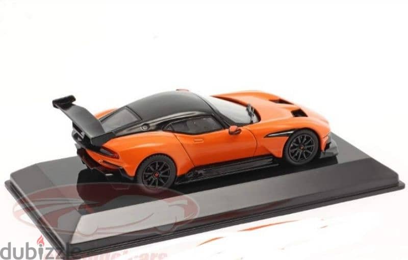 Aston Martin Vulcan (2015) diecast car model 1;43. . 4