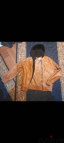 LEATHER JACKET size medium