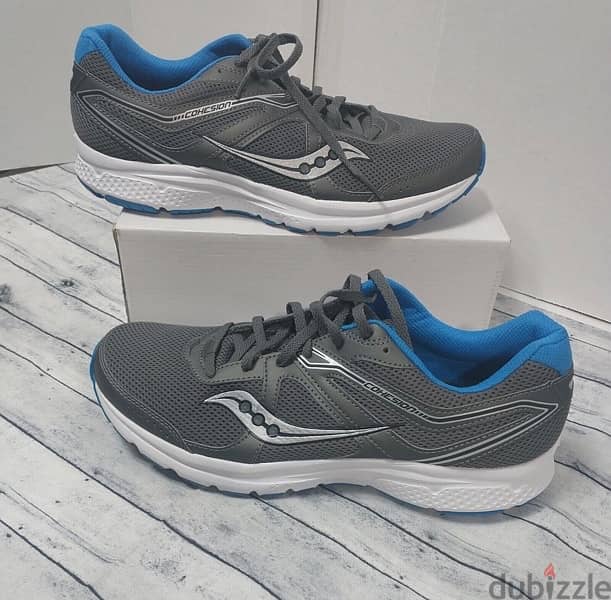 Saucony running shoes 0