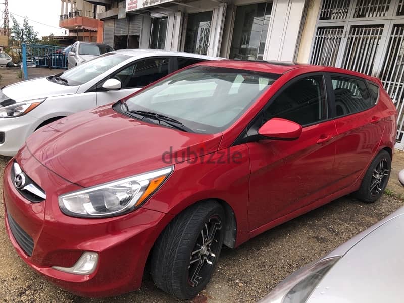 kia rio 63000km hyundai accent23000km 7