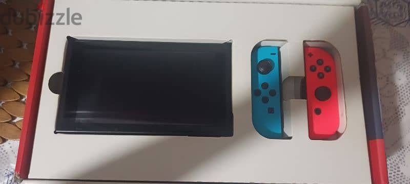 Nintendo Switch with Box, Accessories and MORE *LIKE NEW* 0