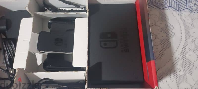 Nintendo Switch with Box, Accessories and MORE *LIKE NEW* 1