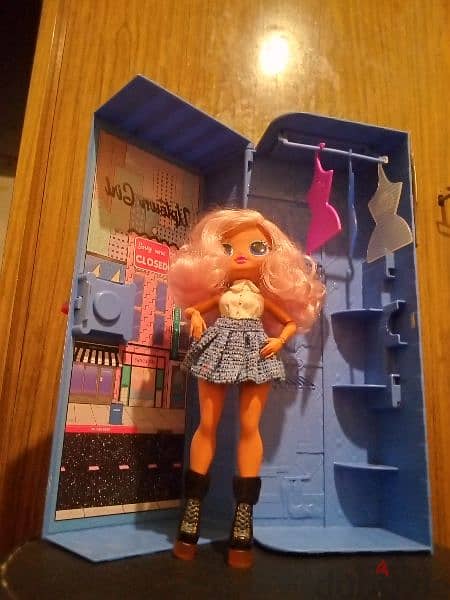 UPTOWN GIRL LOL surprise OMG fashion Great doll+Her CLOSET, both=45$ 2