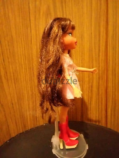 Bratz YASMIN dressed MGA As new doll has long hair, bend legs +Boots 4
