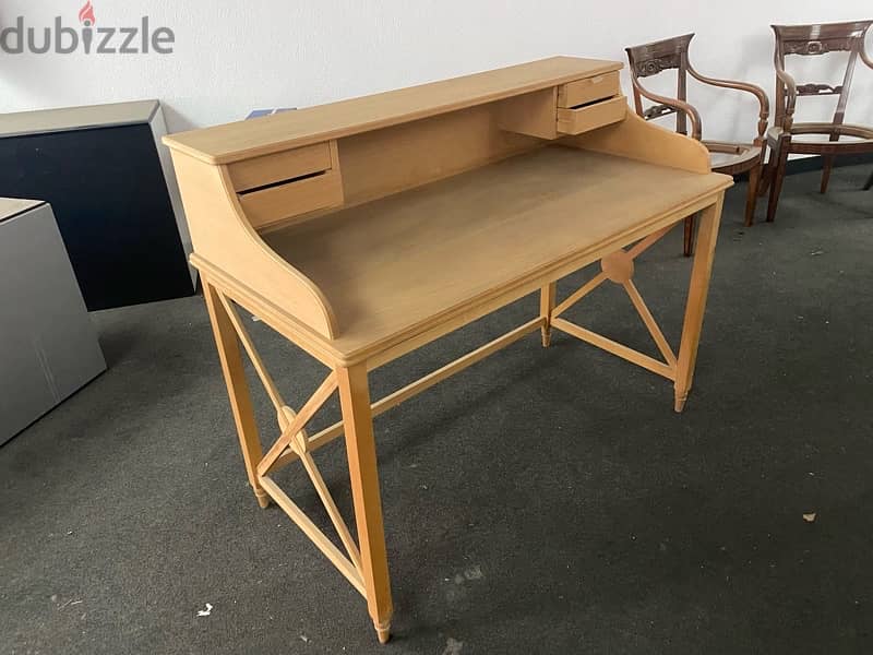 Brand new Bedroom Desk ( Factory Liquidation Price ) 2