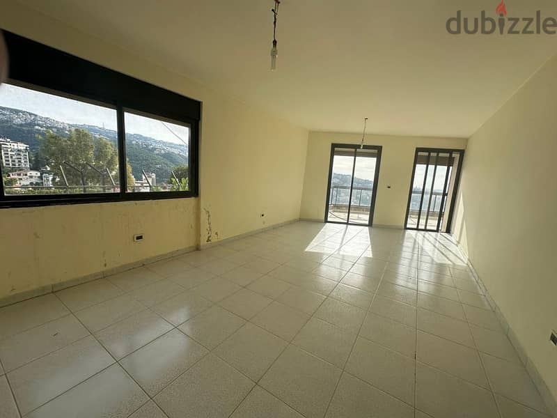 600 m² garden apartment for sale in Rabieh!! 9