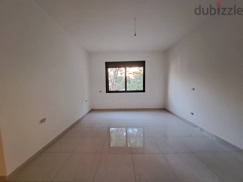 Luxurious Apartment with open view l 280m +75m Garden l 5