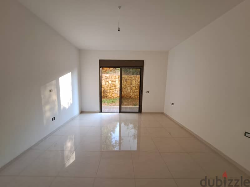Apartment for sale with open view and Garden 3