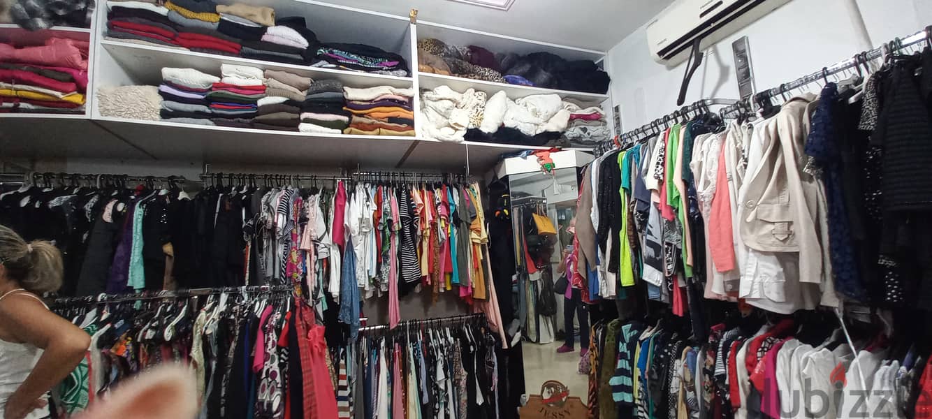 Cosy Shop in commercial center in Zalka for sale 2