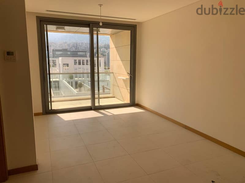 A 427 m2 apartment with 274 m2 terrace for sale in Dbaye 8