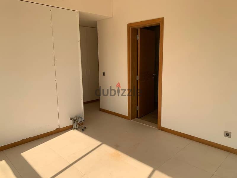 A 427 m2 apartment with 274 m2 terrace for sale in Dbaye 10