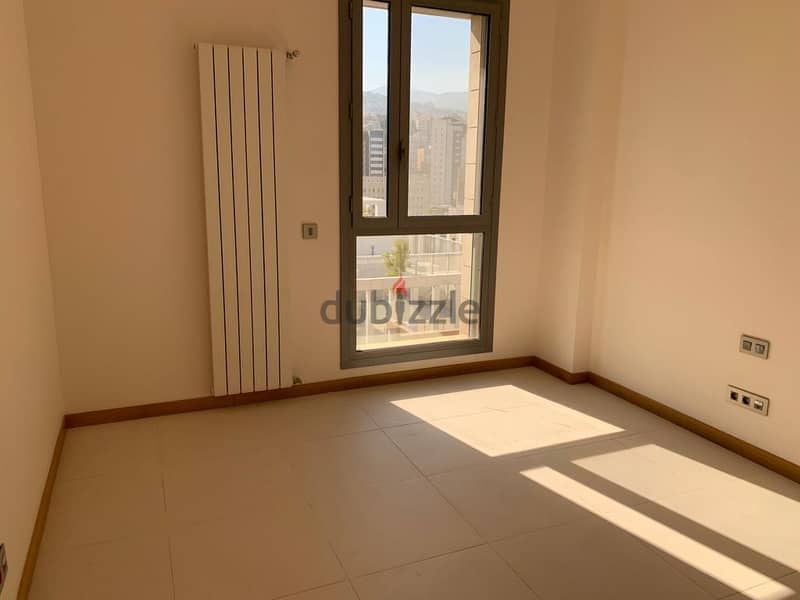 A 427 m2 apartment with 274 m2 terrace for sale in Dbaye 13