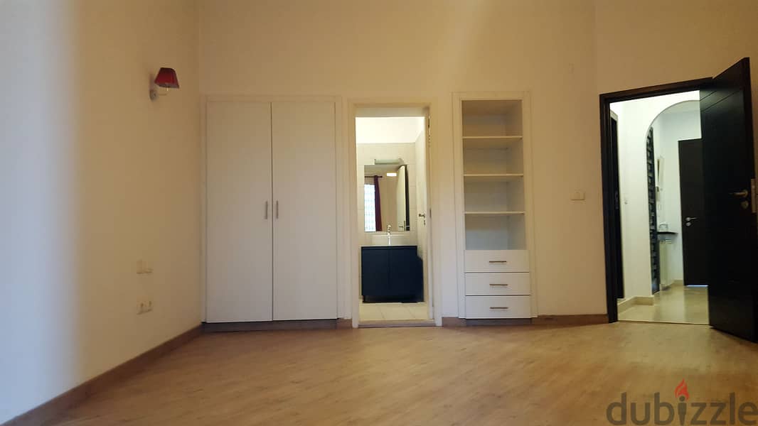 L03755-450 sqm Apartment For Rent in the Heart of Mar Takla 6