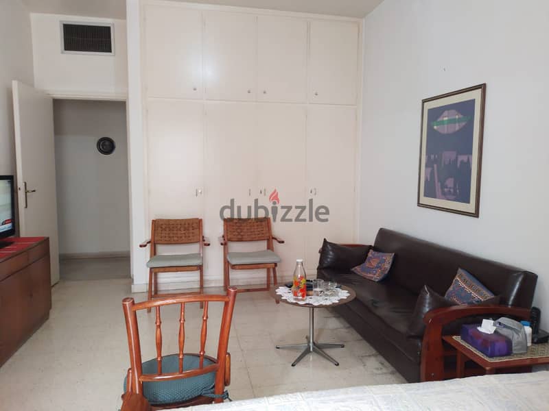 A 255 m2 apartment for sale in Zalka - شقة للبيع في الزلقا 4