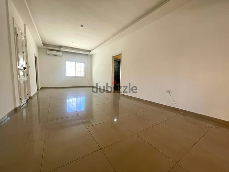 JH23-1510 Office 150m for rent in Saifi – Beirut - $900 cash 4