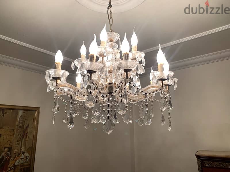 Chandelier تريّة 1