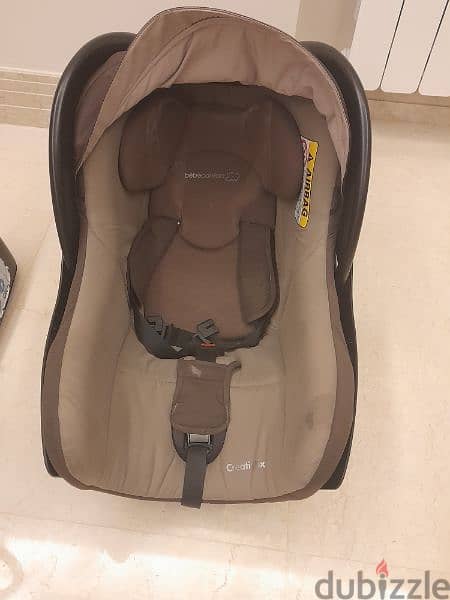 car seat bebe comfort 1 month to 2 year  (2 pcs) in a good condition 2