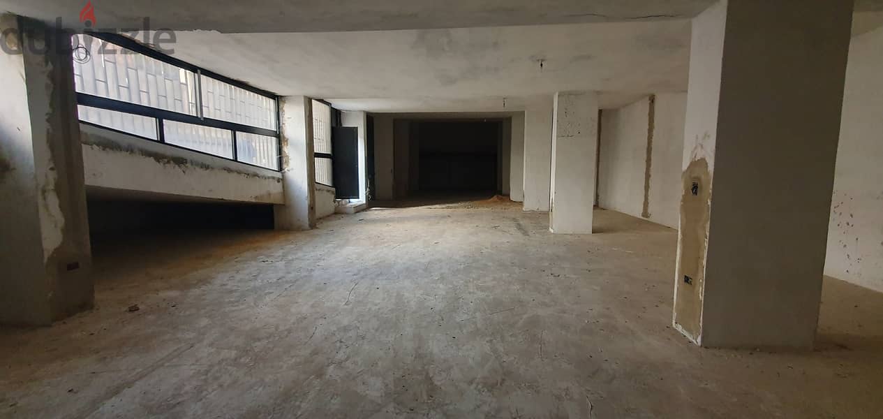 Warehouse For Sale In Jdeideh 4