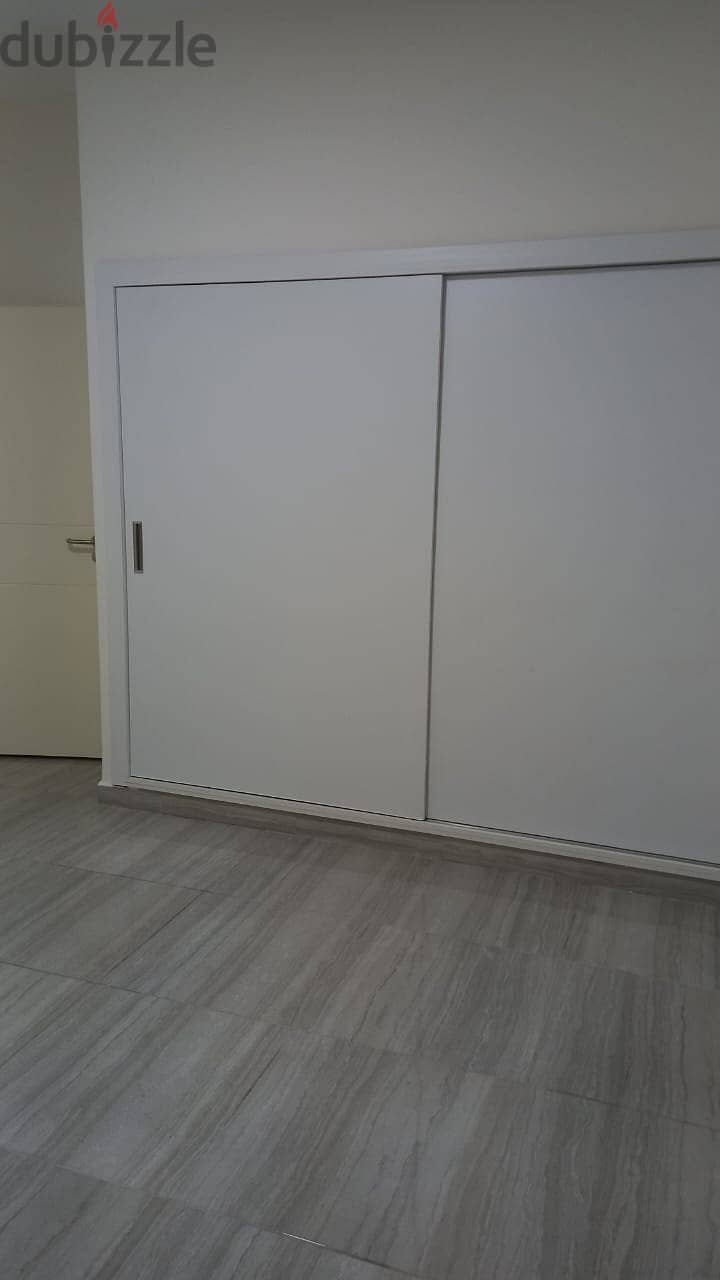 A Modern 205 m2 apartment for rent in Rmeil - شقة للإيجار في الرميل 2