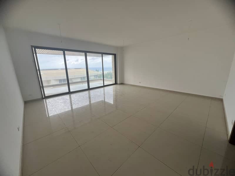 170 m2 apartment+30 m2 garden+ partial view for sale in Okaybe 2