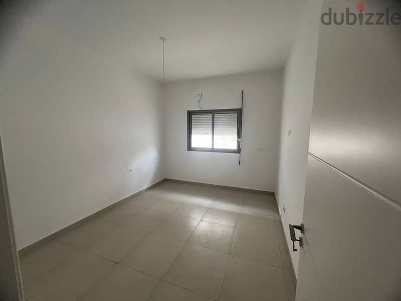 170 m2 apartment+30 m2 garden+ partial view for sale in Okaybe 3