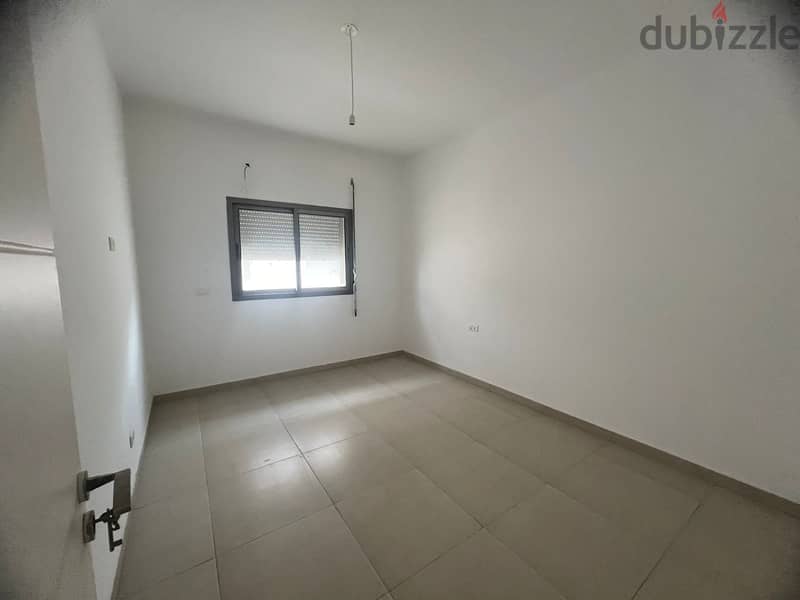170 m2 apartment+30 m2 garden+ partial view for sale in Okaybe 4