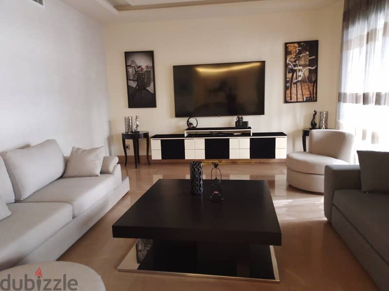 Decorated & Furnished 231 m2 apartment for sale in Tallet el Khayat 4