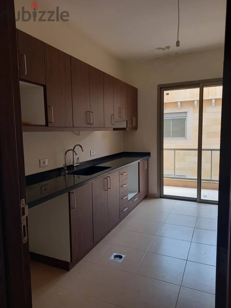 Apartment For Sale in Baabdat Cash REF#7589381RM شقة بعبدات للبيع 7