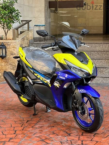 Yamaha aerox 155 cc okm 2023 2150$ 1