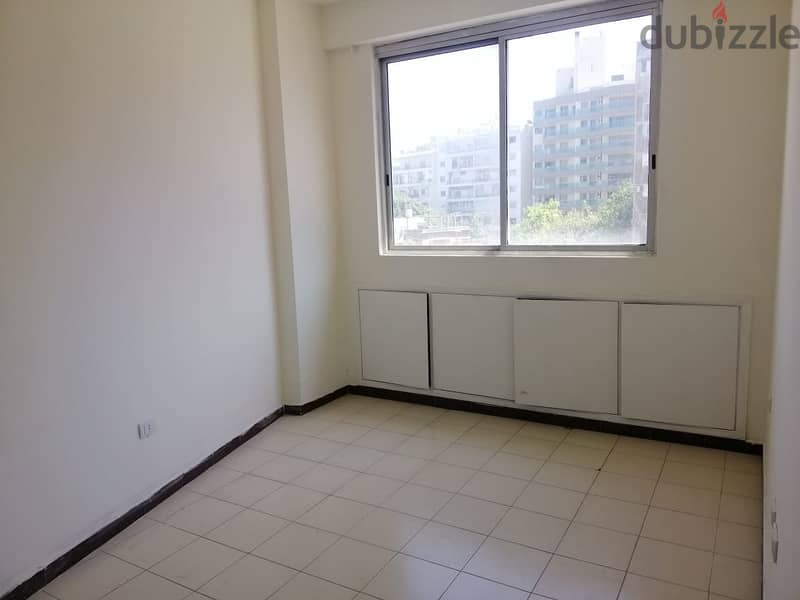L08002-Office for Rent in Achrafieh, Rmeil 2