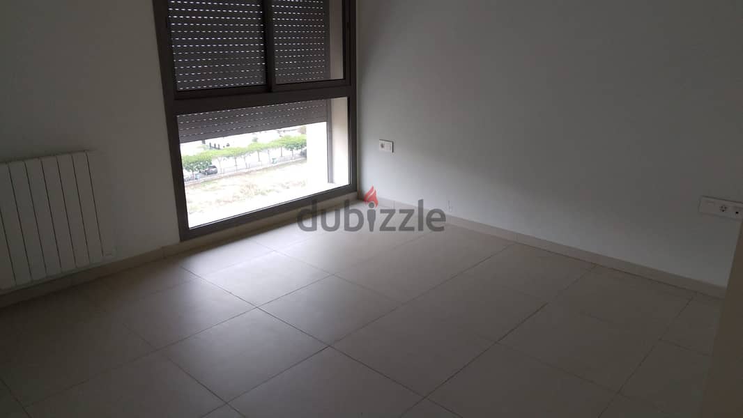 L08711-Fully Furnished Spacious Apartment for Rent in Dbayeh 4