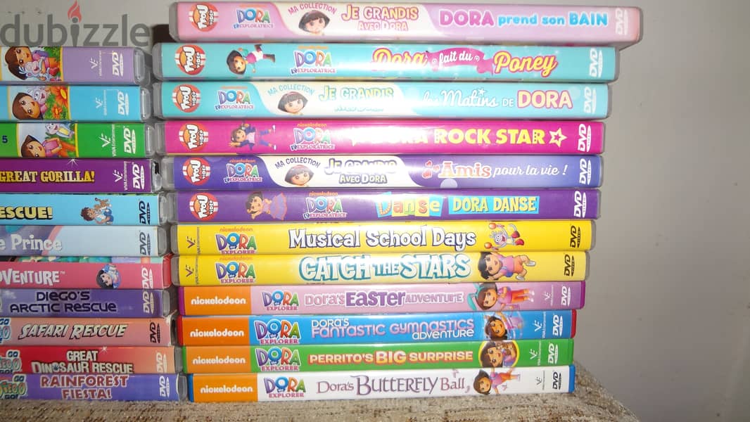 big collection of Dora l exploratrice original dvds in v good conditio 1