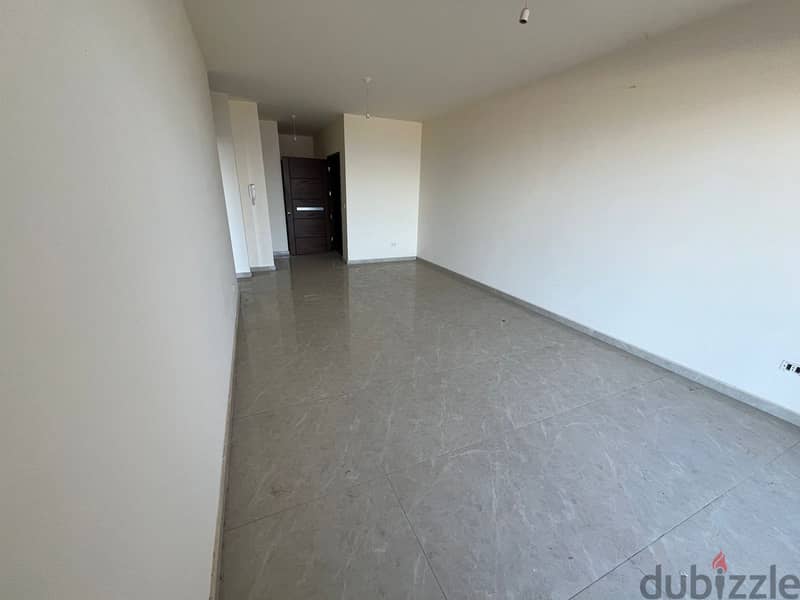 135 m2 apartment+60m2 terrace+open sea view for sale in Bouar 5