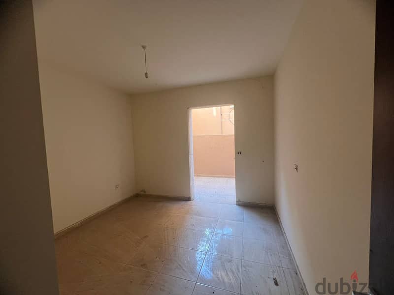 115 m2 apartment+120 m2 terrace+ open sea view for sale in Bouar 6