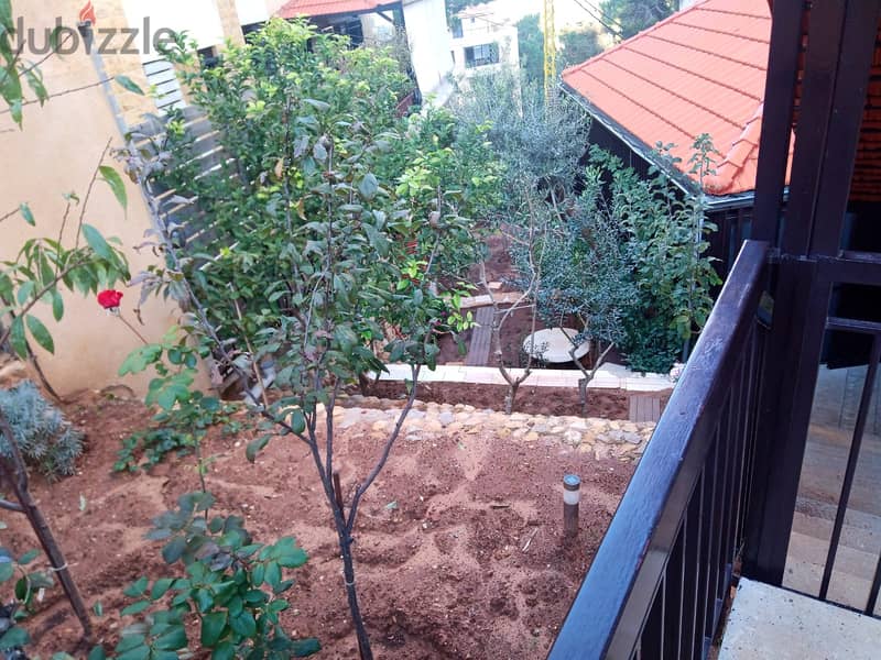 200m2 GF apartment+80m2 garden+30m2 terrace+ view for sale in Baabdat 2