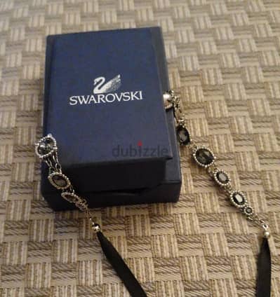 SWAROVSKI