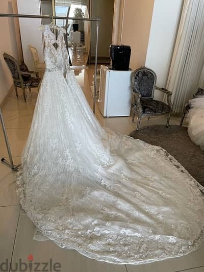 Liquidation! 35 Brand wedding dresses in bulk. تصفية!