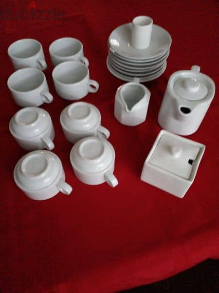 Porcelaine tea set 2