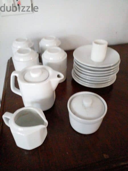 Porcelaine tea set 6