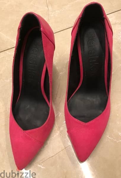 shoes for women, high heel, bershka, fushia color, ; size 37 2