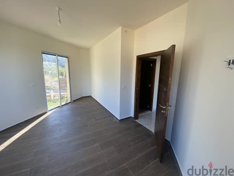 RWB105AS - Apartment for sale in Edde Jbeil شقة للبيع في إده جبيل 2
