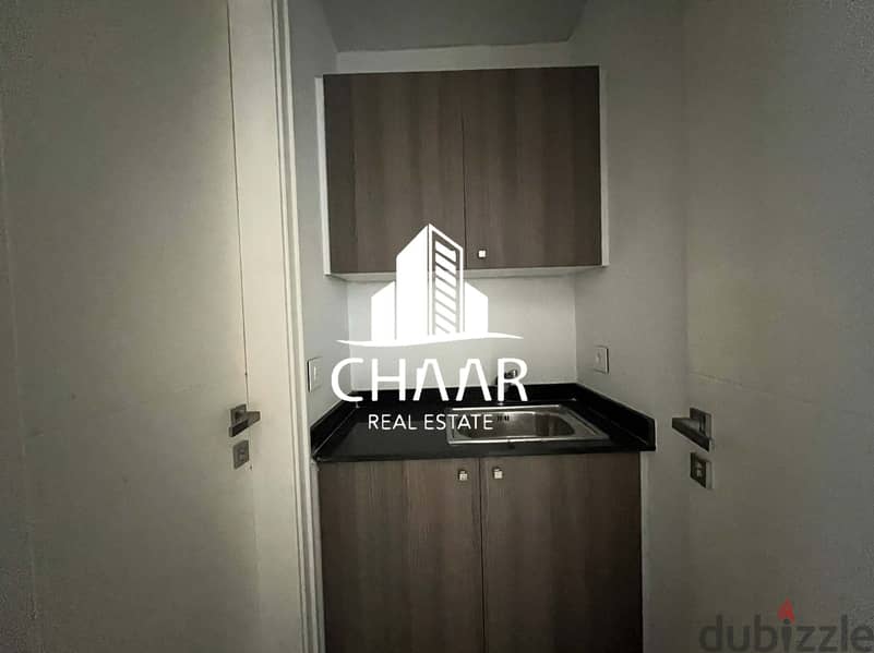 R776 Office Space for Rent in Hamra 4