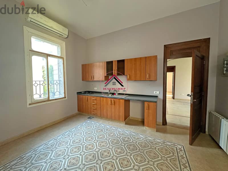 Old Traditional House for sale in Achrafieh - Carré D'or 11