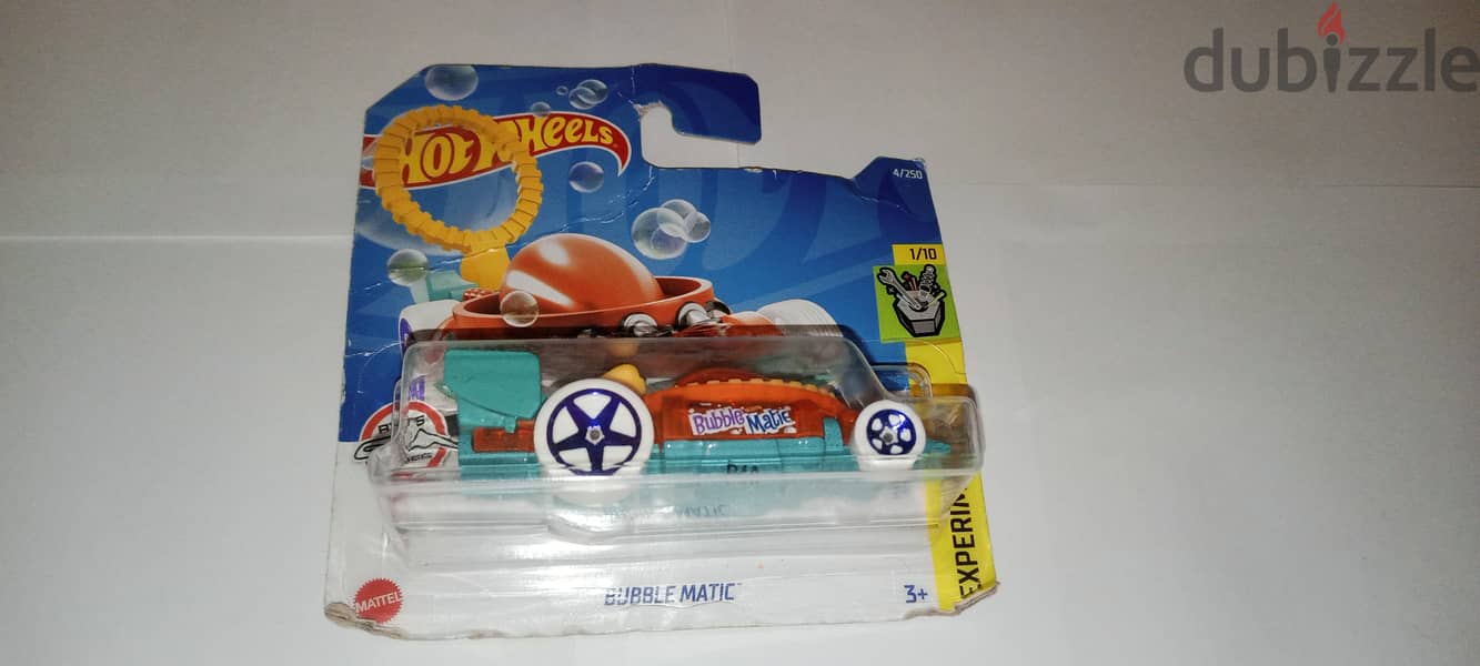 hot wheels, never opened 10 $ 0