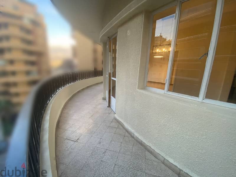 A 150 m2 apartment having an open view for rent in Achrafieh 1