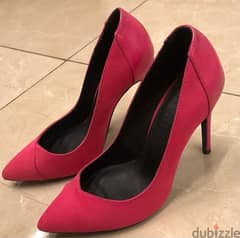 shoes for women/ladies size 37 any for 10$ 0