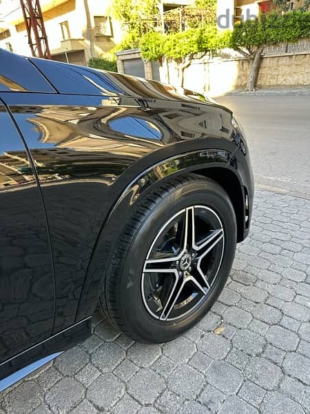 Mercedes GLE 350 AMG-line 2020 black on black 6
