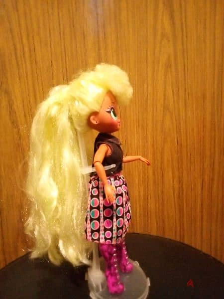 LOL LADY DIVA OMG Great doll articulated hands long hair+her own Boots 5